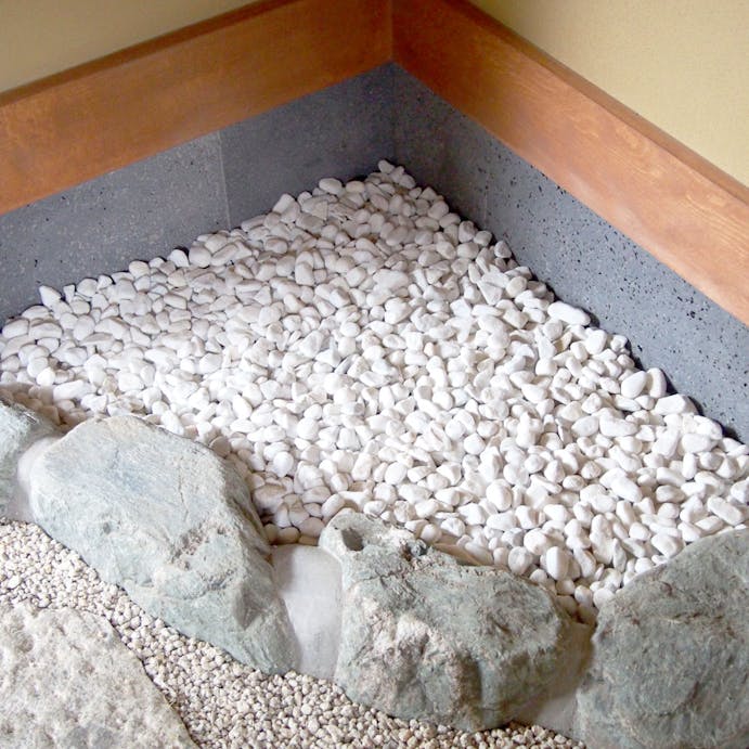 砂利 庭 アプローチ 花壇 白玉砂利 5分 16-22mm 10kg 白 玉石 天然 和風 洋風 外構 石 天然石 化粧砂利 ガーデン diy