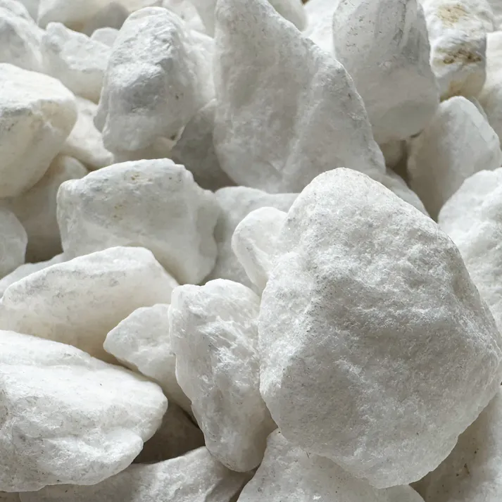 TAIKOH クリスタルホワイト クラッシュ 8分 20-30mm 10kg 化粧砂利 ホワイト 白 砕石 中