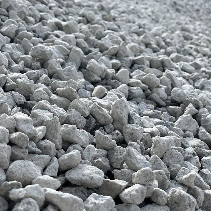 TAIKOH 青6号砕石 5-13mm 10kg 国産 駐車場 化粧砂利 ブルー 青 砕石 小