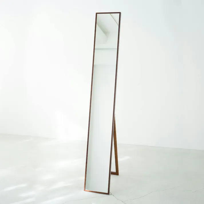 【日本製】【細枠スタンドミラー 幅22cm(ブラウン/茶)】 天然木 姿見 鏡 スリム 高級感 木製 飛散防止加工 折りたたみ 国産 完成品