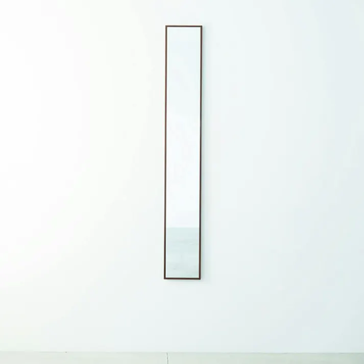 【日本製】【細枠ウォールミラー 幅22cm(ブラウン/茶)】 天然木 姿見 鏡 スリム 高級感 木製 飛散防止加工 壁掛け 国産完成品