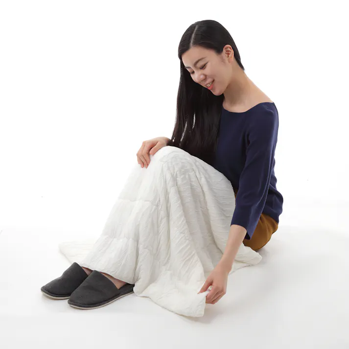 SilkFill 洗えるシルクひざ掛け 約100×70cm アイボリー 絹100%(富岡シルク(ぐんま200)) SRG051