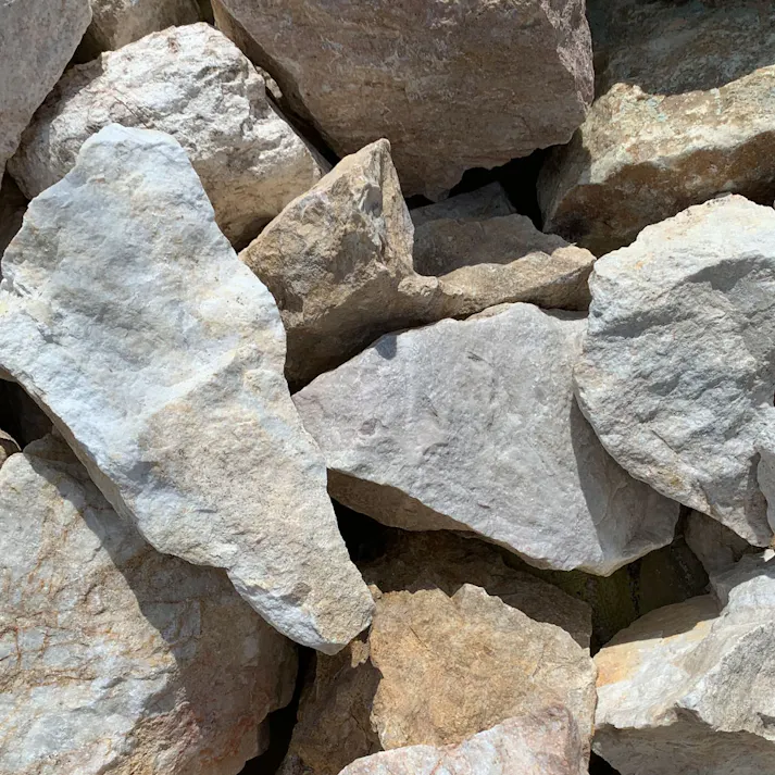 TAIKOH マーブルイエローゴロタ 100-200mm 20kg 天然大理石 ロック 景石 イエロー 黄 ベージュ 割栗 大