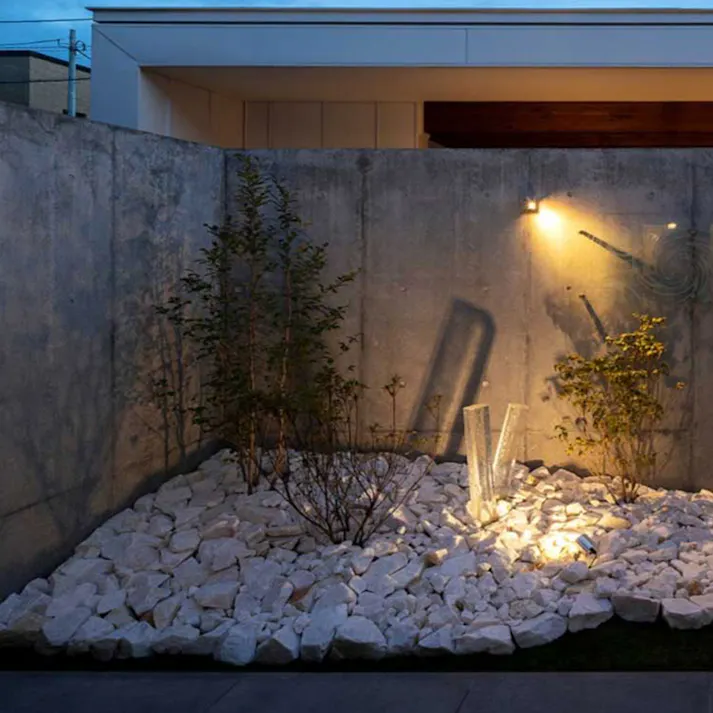 TAIKOH マーブルホワイトゴロタ 100-200mm 20kg 天然大理石 ロック 景石 ホワイト 白 割栗 大