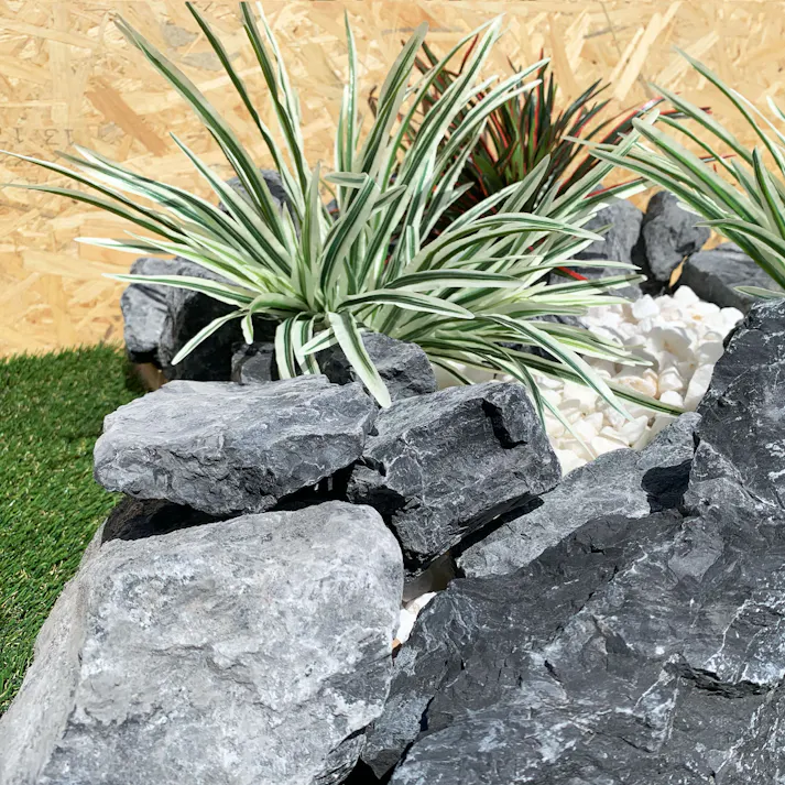 TAIKOH アッシュブラックゴロタ 90-120mm 20kg 天然大理石 ロック 景石 ブラック 黒 割栗 中