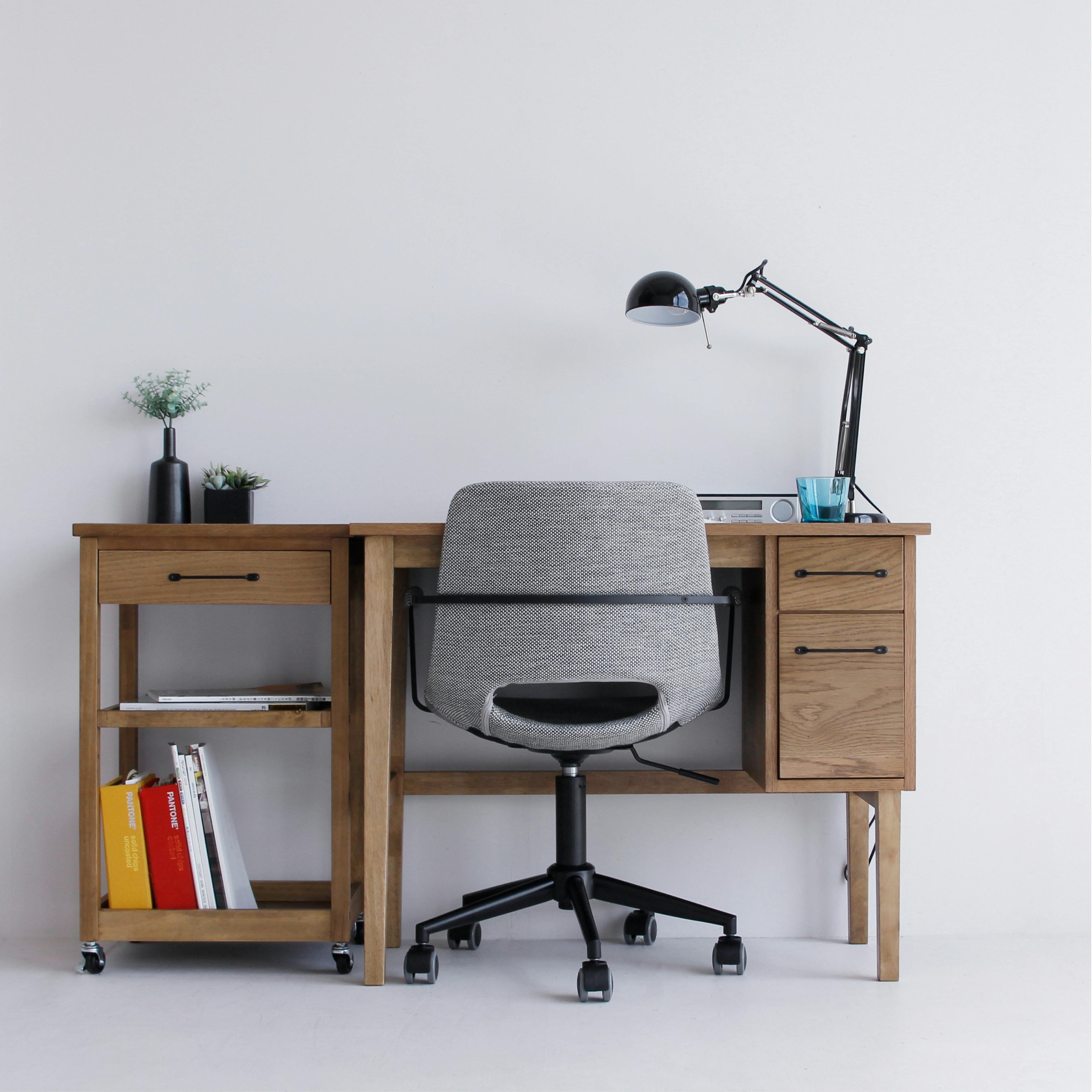 おしゃれで使いやすいデザインオフィスチェア Office Arm Chair -thin