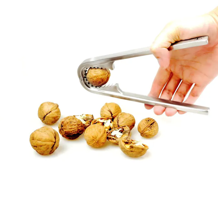 ナッツクラッカー(クルミ割り器)|ZACK 20585 NOZA ナッツ カッター くるみ 胡桃 プレッサー 洋クルミ 殻むき キッチン ツール 調理 器具 ステンレス おしゃれ 雑貨 かっこいい 上質 高級 ホテルライク 男前インテリア インダストリアル ドイツ デザイナーズ