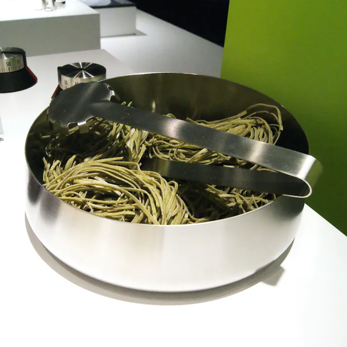 ボウル|ZACK 30723 SOLTA フルーツボウル スナックボウル 深皿 小物容器 果物かご パンかご 収納 容器 器 深皿 ステンレス 高級 ホテルライク インダストリアル ドイツ デザイナーズ