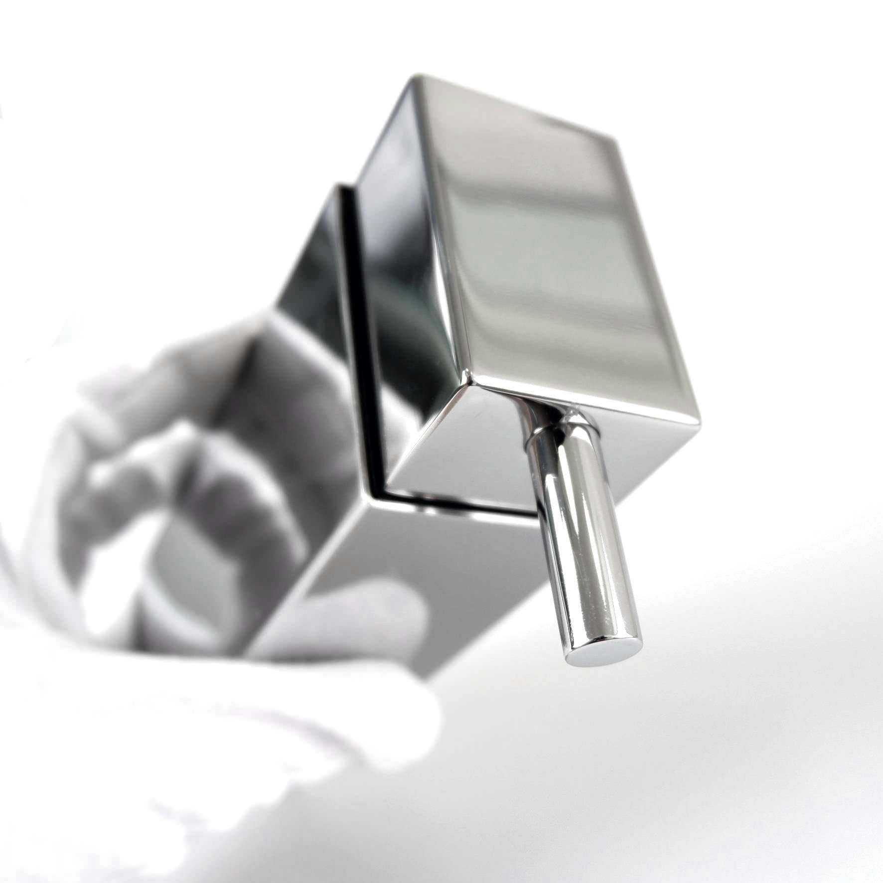 ZACKステンレス　リキッドディスペンサー LINEA ポリッシュ　壁付けタイプ　ZACK　40337　ソープポンプ リキッドディスペンサー｜ZACK 40338 LINEA ソープ