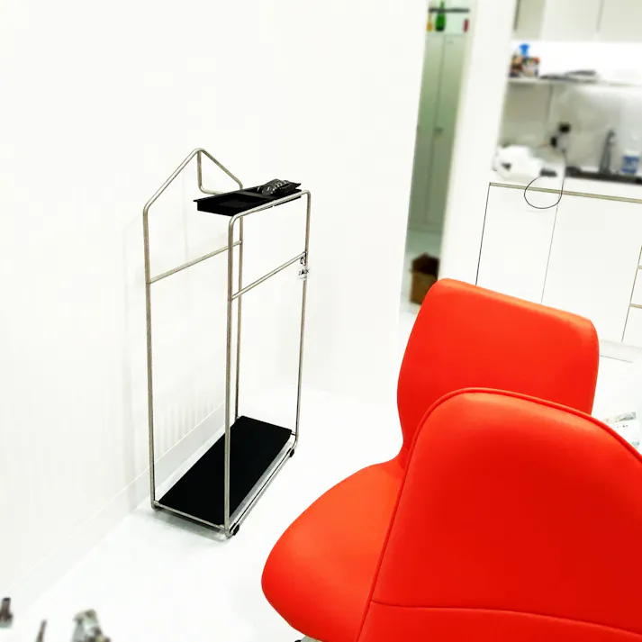 バレット(コートスタンド)|ZACK 50730 MECOR コートラック 背広掛け コートハンガー スタンドタイプ 書斎 ステンレス おしゃれ かっこいい 上質 高級 ホテルライク ドイツ デザイナーズ