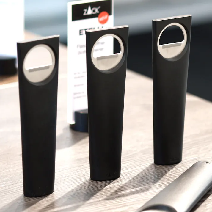 ボトルオープナー(栓抜き)|ZACK 20573 ETELLI オープナー せんぬき 栓抜 ボトル 瓶 ビール キッチン バー ジュース ステンレス おしゃれ 雑貨 かっこいい 上質 高級 ホテルライク 男前インテリア インダストリアル ドイツ デザイナーズ ステンレス