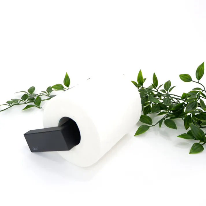 トイレットロールホルダー マットブラック|ZACK 40590 LINEA トイレットペーパーホルダー 壁付け DIY ステンレス おしゃれ 雑貨 スタイリッシュ モード かっこいい 上質 高級 ホテルライク 男前インテリア インダストリアル ドイツ デザイナーズ