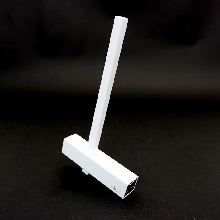 スペアトイレットロールホルダー ホワイト|ZACK 40811 CARVO ペーパーホルダー スペア 縦型 スリム 壁付け DIY ステンレス おしゃれ 雑貨 スタイリッシュ モード かっこいい 上質 高級 ホテルライク 男前インテリア インダストリアル ドイツ デザイナーズ