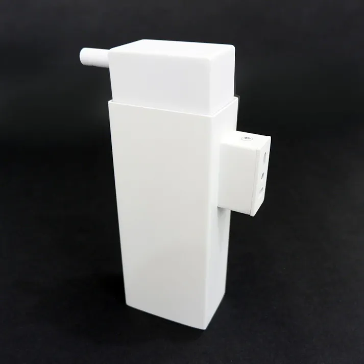 リキッドディスペンサー ホワイト仕上げ|ZACK 40840 LINEA ソープディスペンサー 液体ソープ入れ シャンプー ボディソープ 壁付け DIY ステンレス 高級 ホテルライク ドイツ デザイナーズ