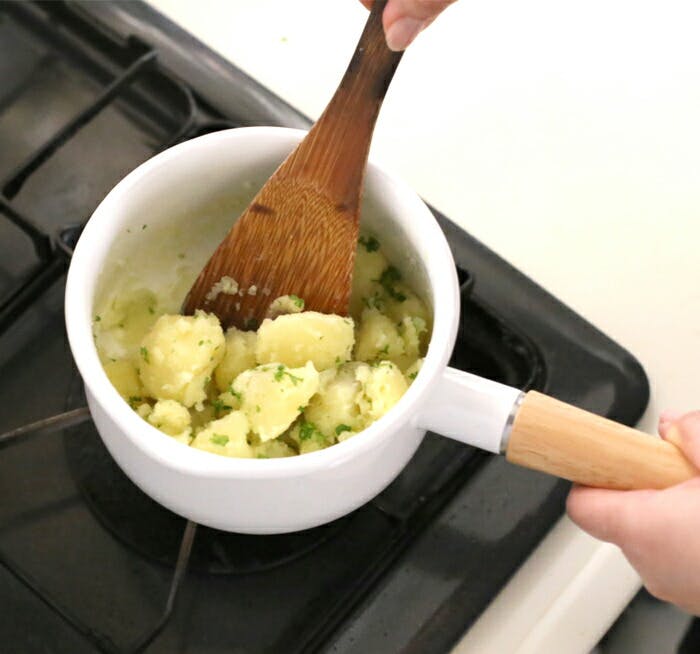 富士ホーロー ミルクパン ホーロー フタ付 15cm ガス火 IH対応 C-15M