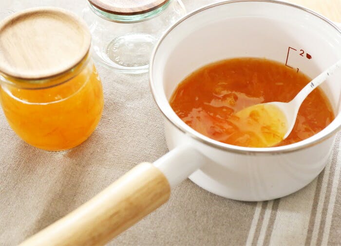 富士ホーロー 片手鍋 ミニソースパン ポリフタ付 ホーロー 目盛り付き