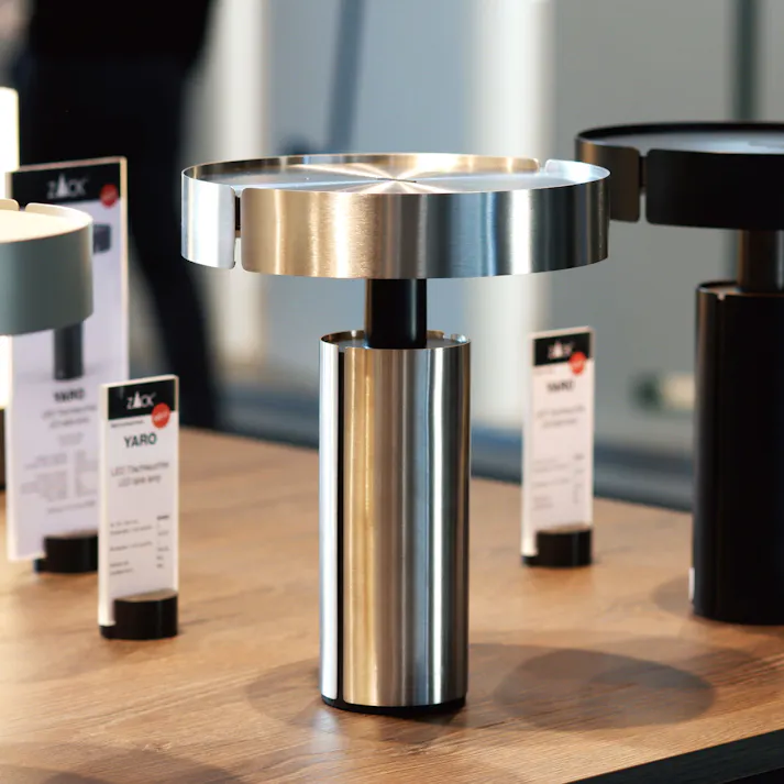 LED テーブルライト|ZACK 60082 YARO テーブルランプ デスクライト 卓上 ライト 照明 調光可能 コードレス 持ち運び USB ホテルライク ステンレス おしゃれ 雑貨 かっこいい 上質 高級 ホテルライク 男前インテリア インダストリアル ドイツ デザイナーズ