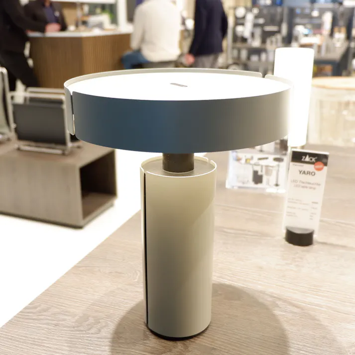 LED テーブルライト グレー|ZACK 60084 YARO テーブルランプ デスクライト 卓上 ライト 照明 調光 コードレス USB ホテルライク ステンレス おしゃれ 雑貨 かっこいい 上質 高級 ホテルライク 男前インテリア インダストリアル ドイツ デザイナーズ