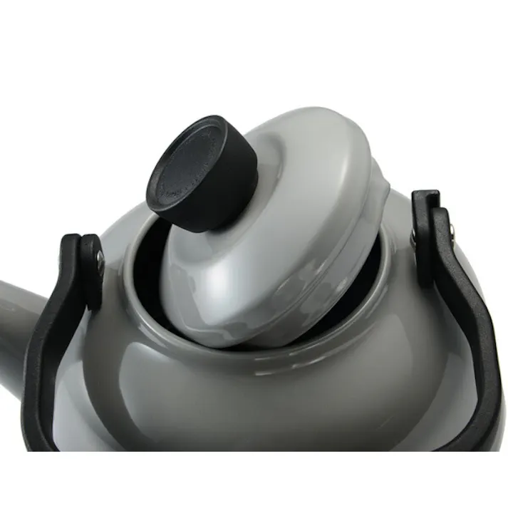 富士ホーロー ケトル ホーロー ガス火 IH対応 2.3L ソリッド【直火 IH 200V 調理器具 ホーローケトル 琺瑯 やかん ほうろう おしゃれ レトロ】 ホワイト