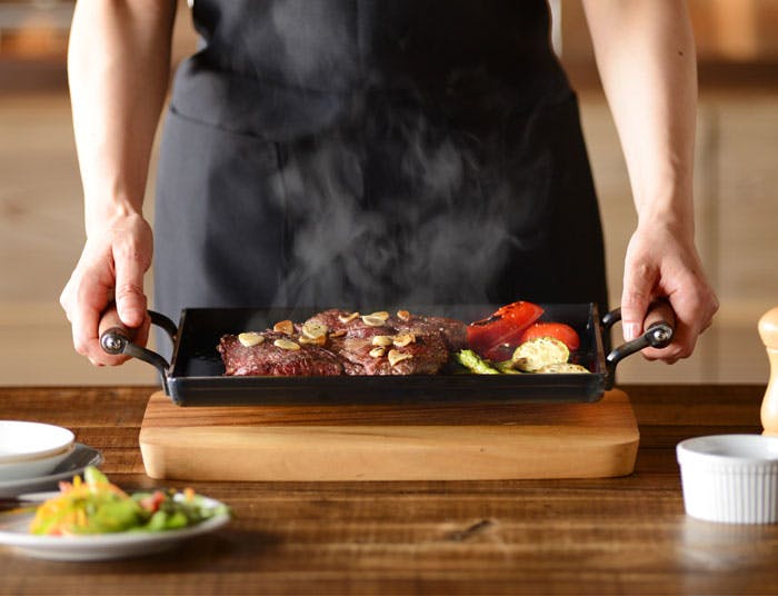 大人の鉄板 鉄板大 角蓋付き OTS8111 IH対応 オークス AUX【鉄