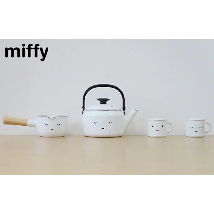 ミッフィー マグ 7cm ミッフィーフェイス ボリス 70周年 富士ホーロー【miffy 70th boris シンプルフェイス グッズ ホーロー マグカップ 食器 琺瑯 コップ ディックブルーナ】 おかお2