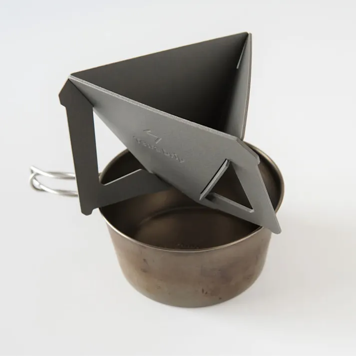 Tetra Drip テトラドリップ 3.5cup 02P【コーヒー ドリッパー アウトドア 珈琲ドリッパー 組立式 携帯 軽量 ポータブル MUNIEQ ミュニーク ドリップ 日本製】 グレー