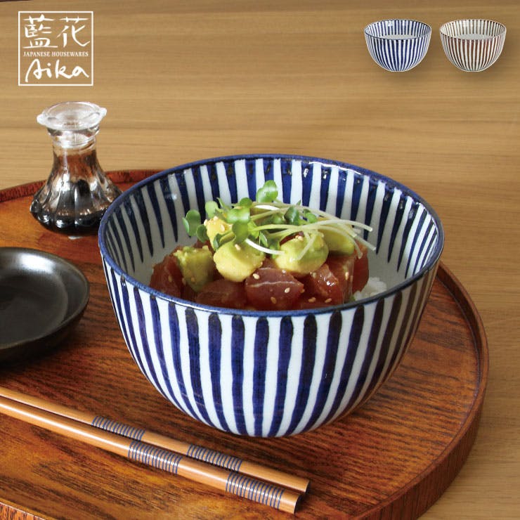 青い花柄の陶器丼 3個セット 青い花柄の陶器丼 3個セット 青い花柄の陶器丼 3