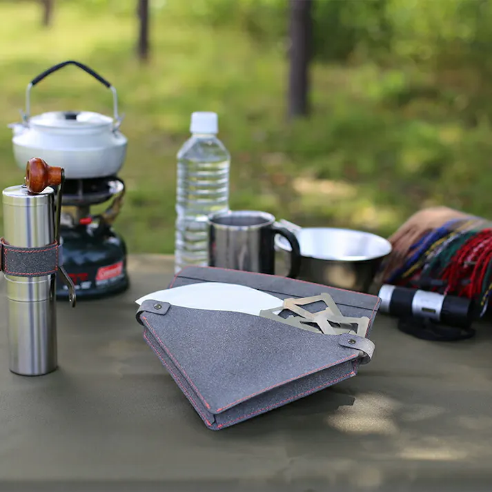 WPB マグネット コーヒーペーパーフィルターケース ブラウン/【2~4人用台形フィルター、1~4杯用円すい形フィルターが約50枚収納可能 ウォールペーパーバッグ】 グレー