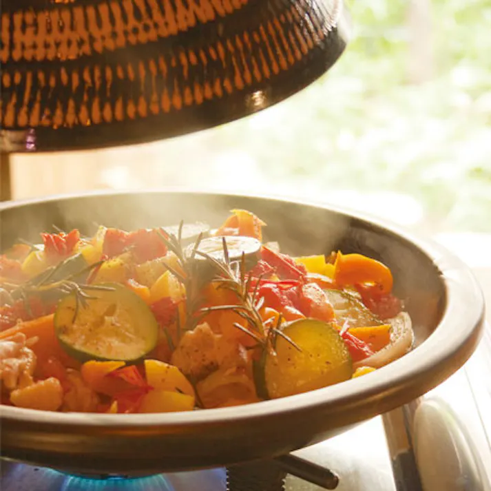 長谷園 ふっくらさん 黒らく 大 金網付き AND-06 長谷製陶【土鍋 伊賀焼 陶器 卓上鍋 蒸し器 直火 陶板 オーブン 電子レンジ対応 日本製】