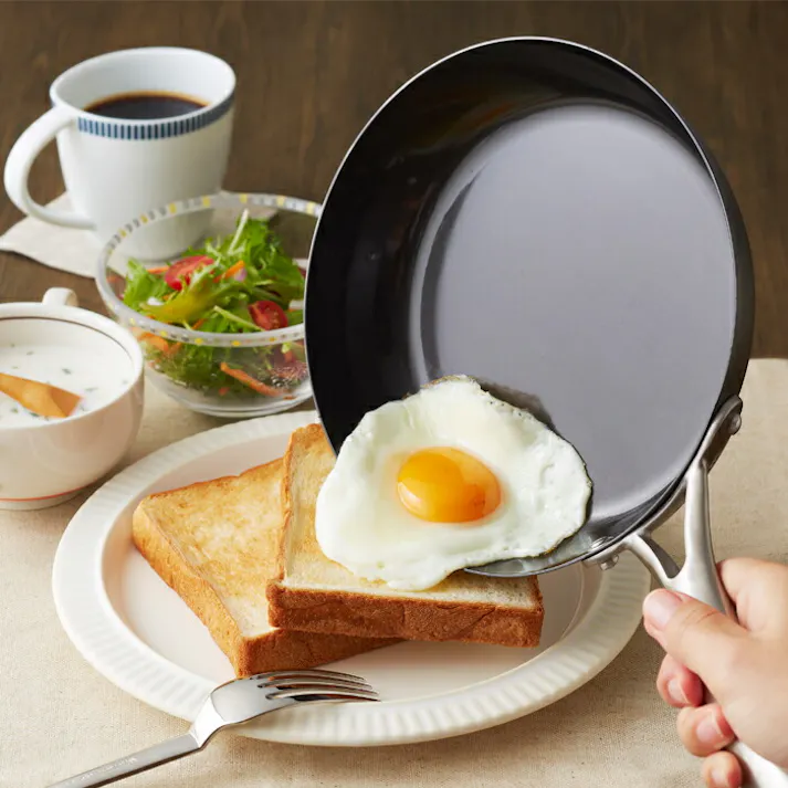 ビタクラフト スーパー鉄 エッグパン ガス火 IH対応 Vita Craft NO.2009【玉子焼き器 鉄フライパン 卵焼き 窒化鉄 お手入れ簡単 鉄製 調理器具 日本製 PFASフリー】