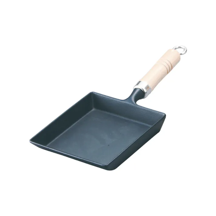 岩鋳 玉子焼 木柄付 南部鉄器 IH対応【鉄フライパン 卵焼き器 IH エッグパン 鋳鉄 日本製】