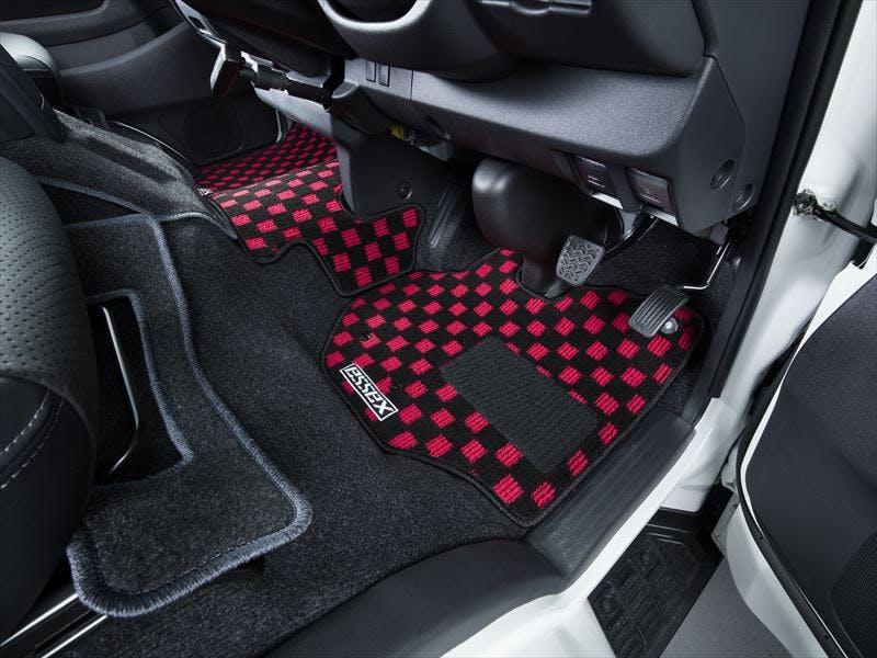 CRS ESSEX ハイエース CRS ナローS-GL用フロアマット  tckブラス／フチブラック