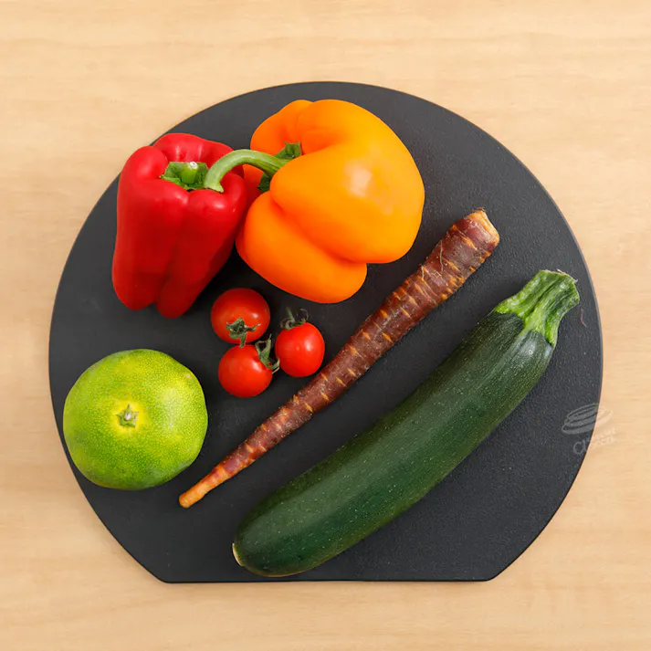 HANAKO エラストマー 抗菌 D型カッティングボード ミニ オフアドバンスドア はなこ【抗菌まな板 小 合成ゴム 丸 かまぼこ まな板 丸いまな板 煮沸消毒 熱湯消毒 食洗機対応】 オフホワイト