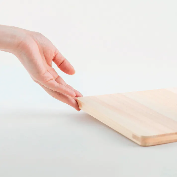 貝印 セレクト100 カッティングボード 230×210mm SELECT100 AP5125【まな板 カッティングボード ひのき 木 食洗機対応 kai】