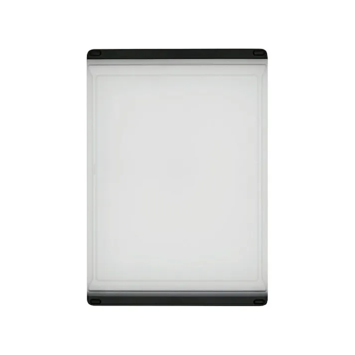 オクソー カッティングボード M OXO 11272700【まな板 両面 滑り止め 溝付き 食洗機対応 漂白可】