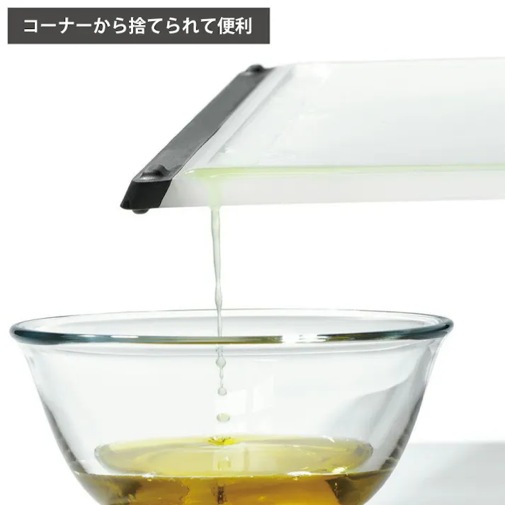 オクソー カッティングボード M OXO 11272700【まな板 両面 滑り止め 溝付き 食洗機対応 漂白可】