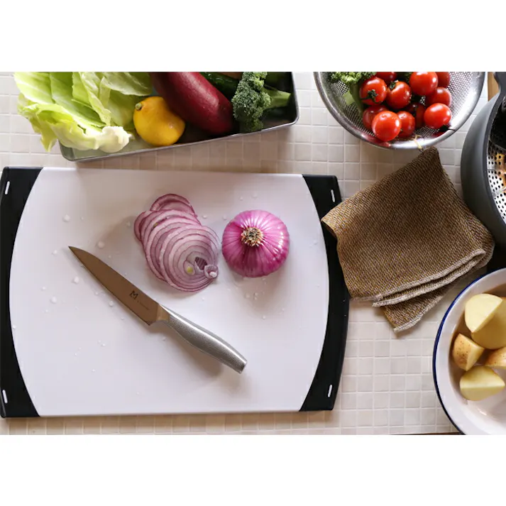 Westfalia ウエストファリア 抗菌まな板 S イオンピュア配合 富士ホーロー【カッティングボード 抗菌加工 食洗機対応】 イエロー