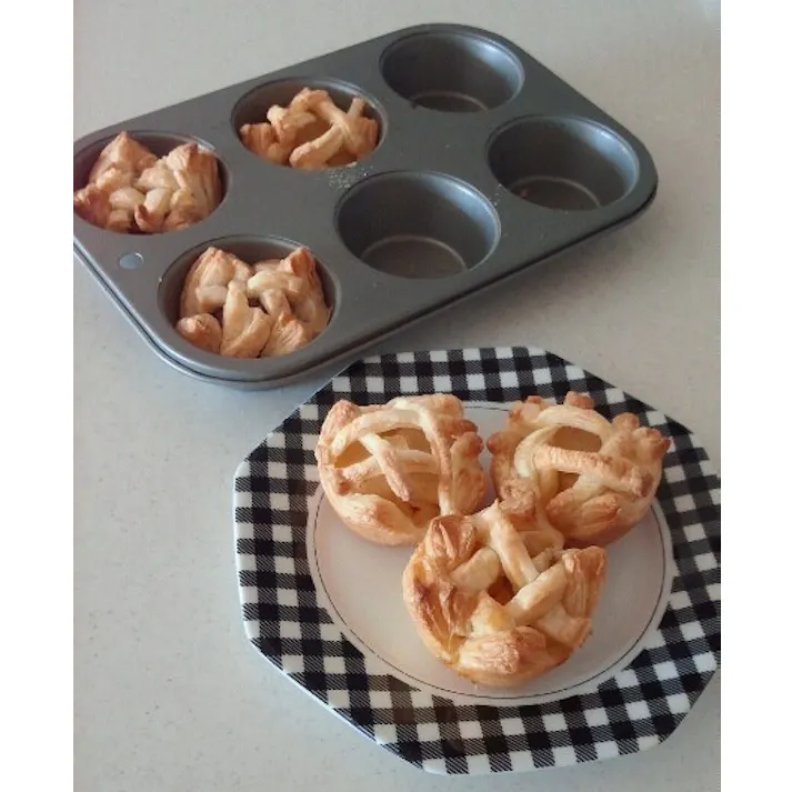 ベイクウェアー マフィンカップ 6P 57288 富士ホーロー BakeWare【マフィン型 6個 丸型 マフィンパンケーキ型 お菓子型 焼き菓子 型 製菓道具 製菓用品 お菓子作り 道具】 マフィンカップ 6P