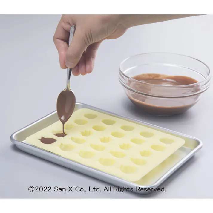 すみっコぐらし みにっコシリコーンチョコ型 DN0508 貝印 ふろしき えびふらいのしっぽ ざっそう たぴおか すずめ【チョコレート型 シリコン お菓子作り 道具】