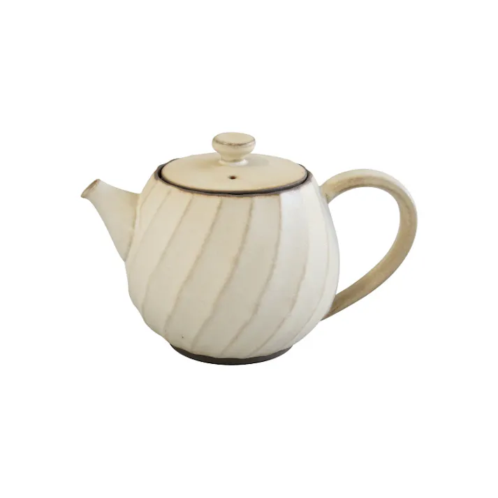 波佐見焼 窯変 ねじりポット 茶こし付き 600ml 藍花【ティーポット 急須 陶器 ストレーナー付き ポット 和食器 食洗機対応 日本製】 アイボリー