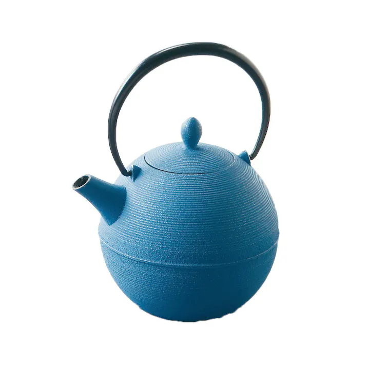 岩鋳 日の丸 鉄急須 カラー 600ml 茶こし付き 藍花 南部鉄器【南部鉄 急須 茶道具 茶漉し 内面ホーロー加工 日本製】 銀空色