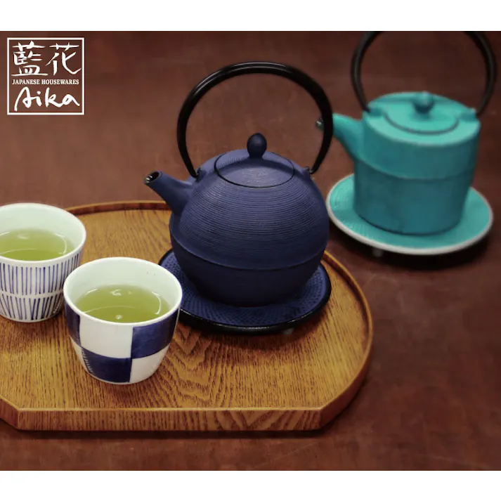 岩鋳 釜敷 丸アラレ 大 14cm カラー 藍花 南部鉄器【鍋敷き ポットスタンド 鋳鉄 南部鉄 日本製】 ピンク