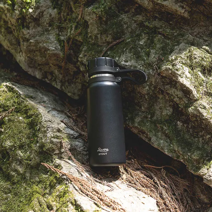 リバーズ バキュームフラスクスタウト2-500 RIVERS【水筒 ステンレスボトル マグボトル 500ml 直飲み 保温 保冷 持ち運び アウトドア】 ブラック