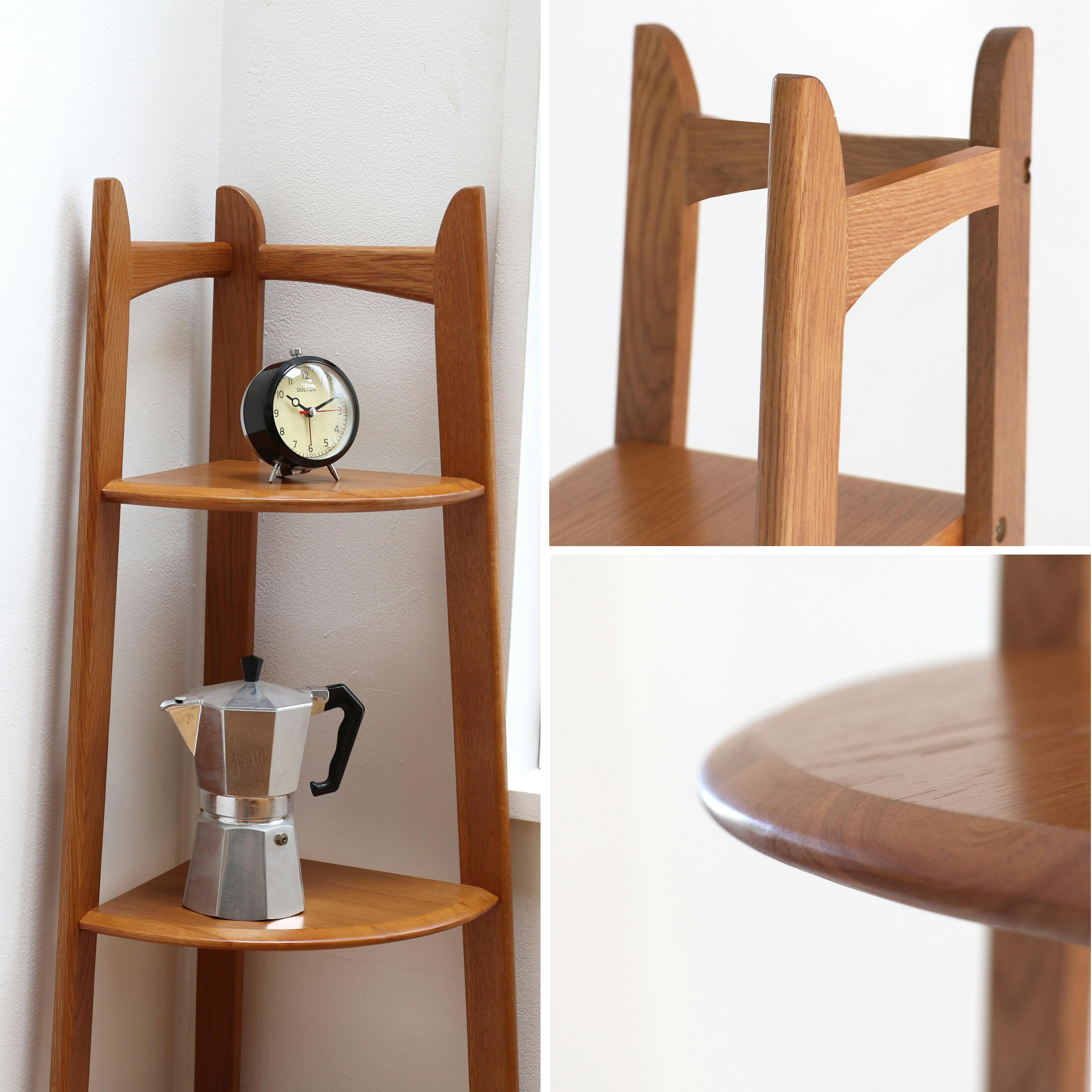 おしゃれでディスプレイに最適 Corner Rack コーナーラック ブラウン