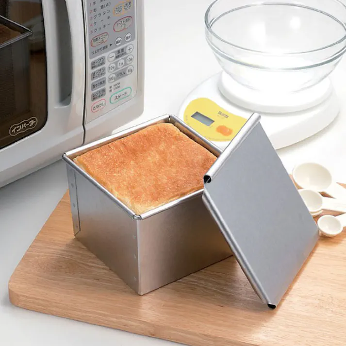 タイガークラウン パン焼 角型 フタ付き 2375 ケーキランド【食パン焼き型 パン型 食パン型 焼き型 食パン 製菓道具 日本製】