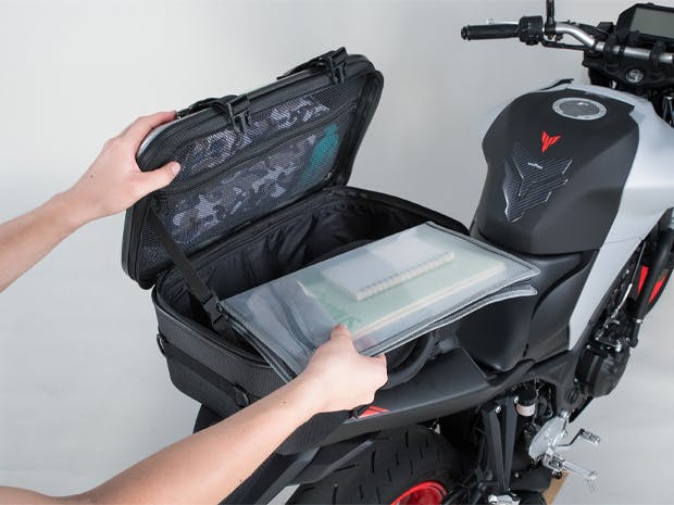 TANAX シートシェルケース（ブラック）MFK-264 楽天市場】☆送料無料☆TANAX/タナックスMFK-264・MFK-265・MFK