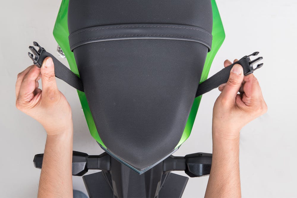 カナデル4個セット TANAX タナックス ミニシェルケース (ツーリング)カーボン柄 MFK-234