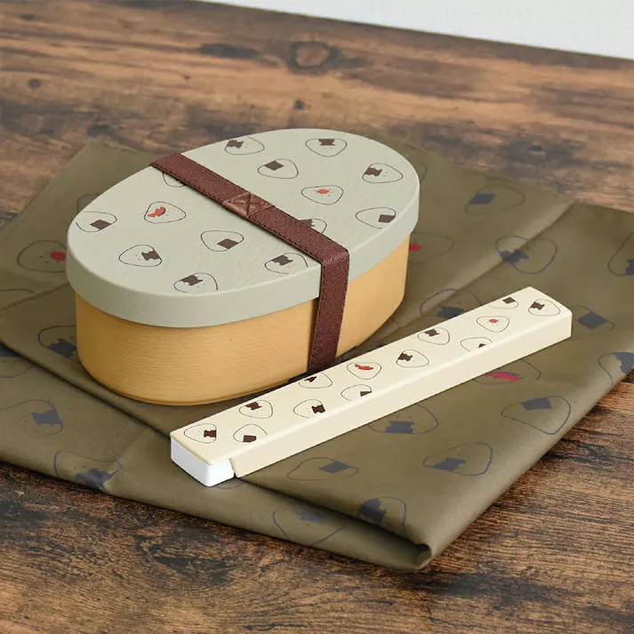 ぎゅっとおにぎりさん ランチクロス 逸品社 シュガーランド【お弁当 ランチグッズ お弁当包み ランチマット テーブルクロス 綿】 ブラウン