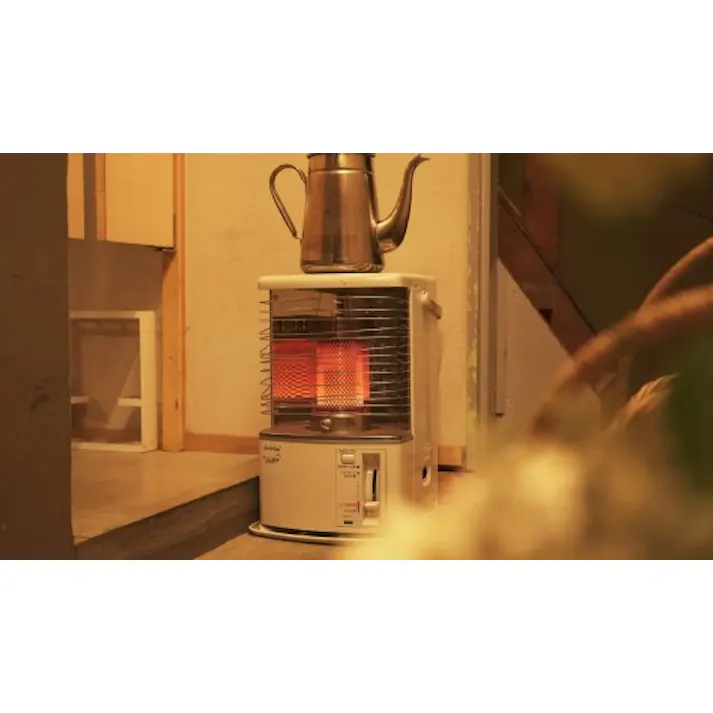 石油ストーブ シングル燃焼 ホワイト キャリングハンドル付 コンクリート10畳 木造8畳 トヨトミ RS-H2924-W