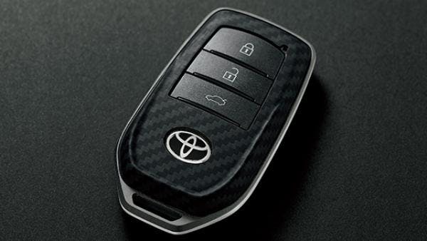 TRD 35系 クラウン キーカバー MS423-00001 カー用品・バイク用品 TRD 35系 クラウン キーカバー MS423-00001 カー用品・バイク用品